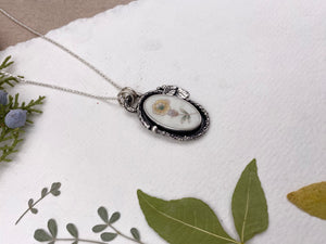 Flora Pendant