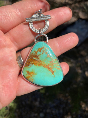 Blue Gold Necklace - The Jewelry Shop