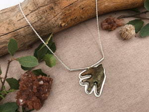 Jasper Swallow Pendant - The Jewelry Shop