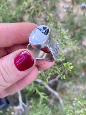 Winding Wilds Ring - White Buffalo Size 9 - The Jewelry Shop